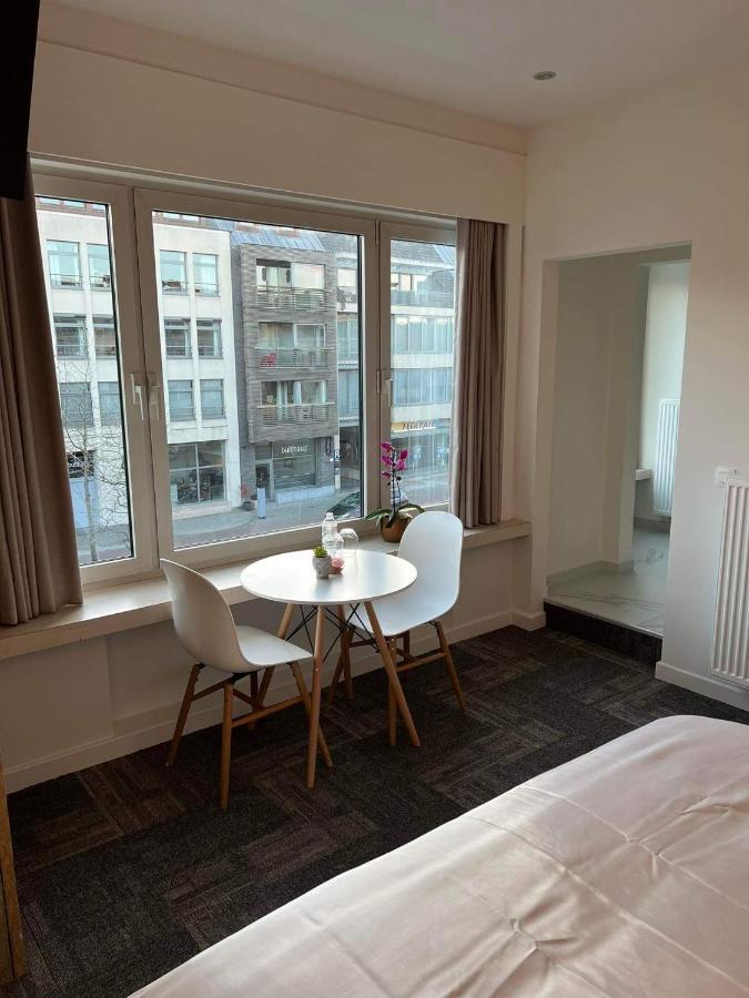 Nieuwe Kamer In Centrum Brugge Met Badkamer ! Eksteriør bilde