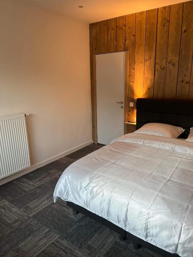 Nieuwe Kamer In Centrum Brugge Met Badkamer ! Eksteriør bilde